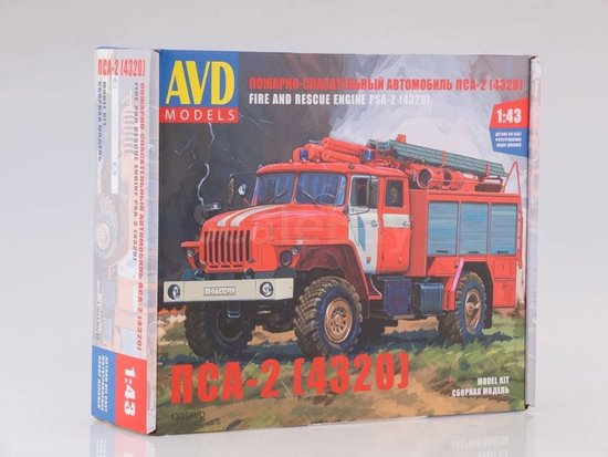 FIRE AND RESCUE TRUCK PSA-2 (URAL-4320), MODEL KIT
